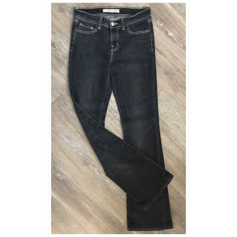 J BRAND MID RISE BOOT CUT JEANS - Picture 3 of 7